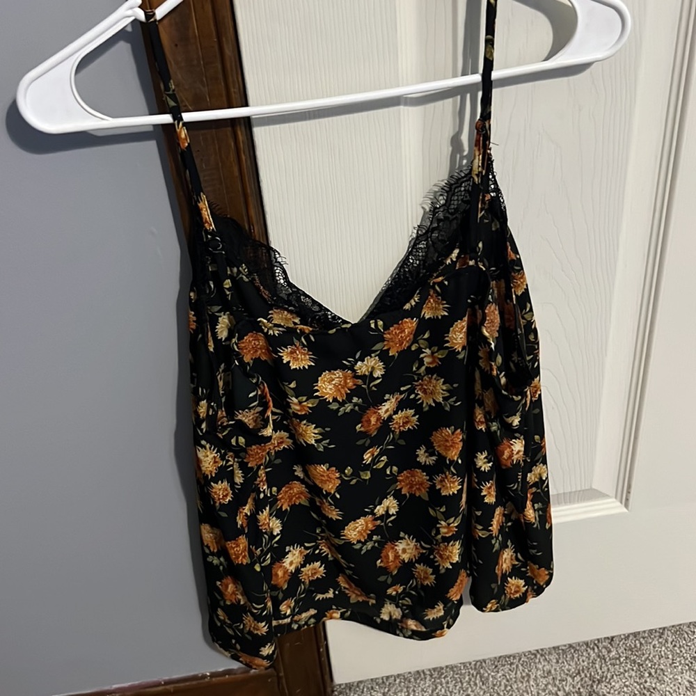 String blouse - Picture 3 of 3